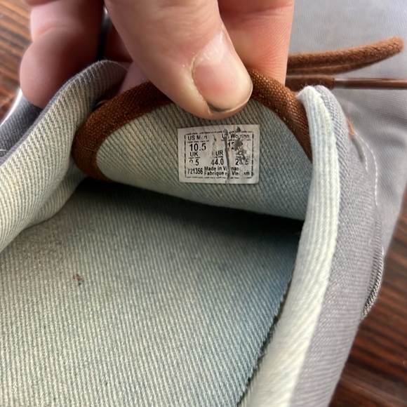 Men’s gray vans low top size 10.5 - Picture 6 of 6